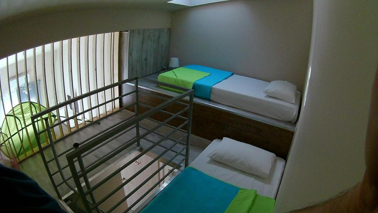 Kostas Family Rooms 斯塔夫罗斯 外观 照片